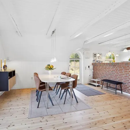 Pasi - 1-2km From The Sea By Interhome بيت للعطل *