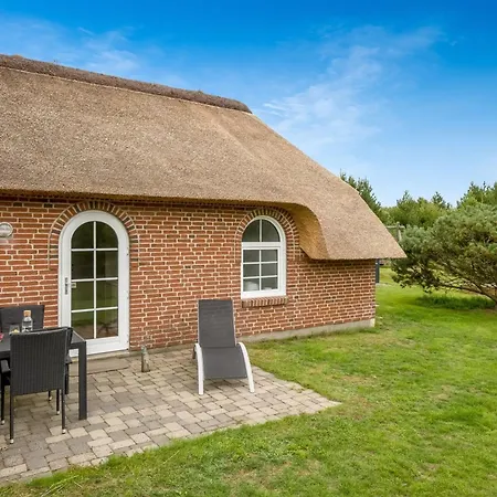 Pasi - 1-2km From The Sea By Interhome بيت للعطل Ringkøbing