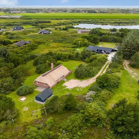 Semesterbostad Pasi - 1-2km From The Sea By Interhome *